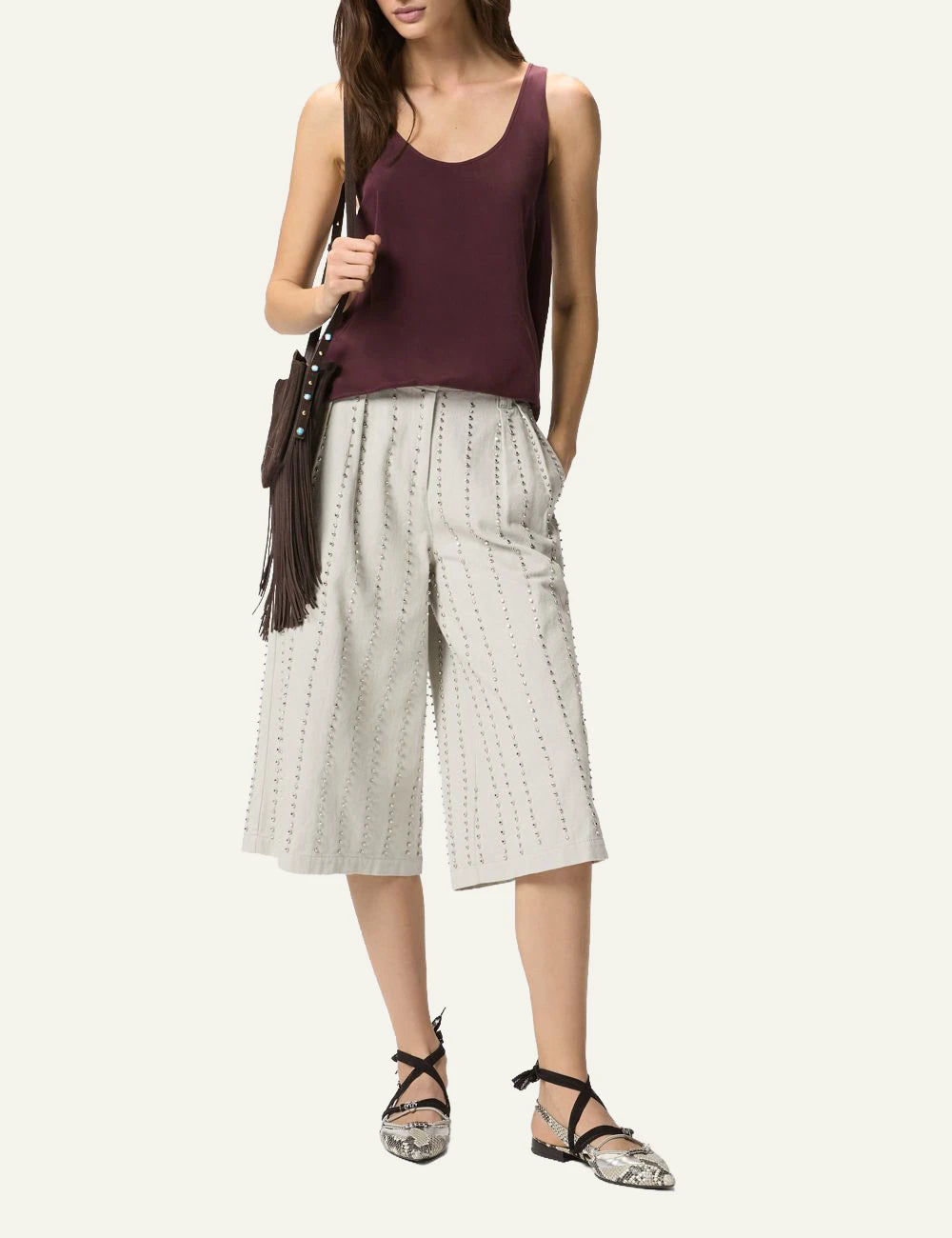 Pinko Babs bermuda beige cotton me crystal embellished stripes front model view