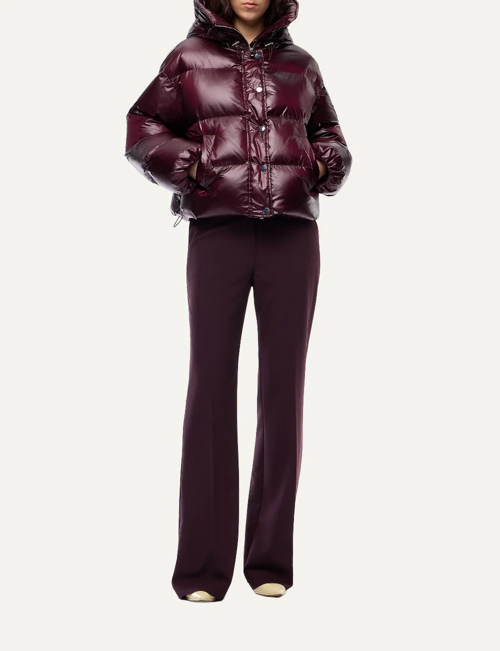 Pinko women's burgundy cropped down puffer jacket with semi-glossy quilted fabric, hood and metal snap buttons full body