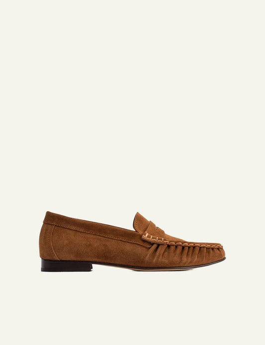 Poeve Wanda loafers cuoio suede side view classic shape