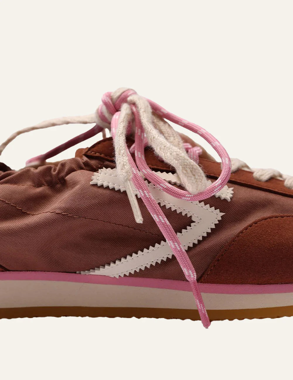 puraai panther fire sneakers brownie nylon off white logo side detail view