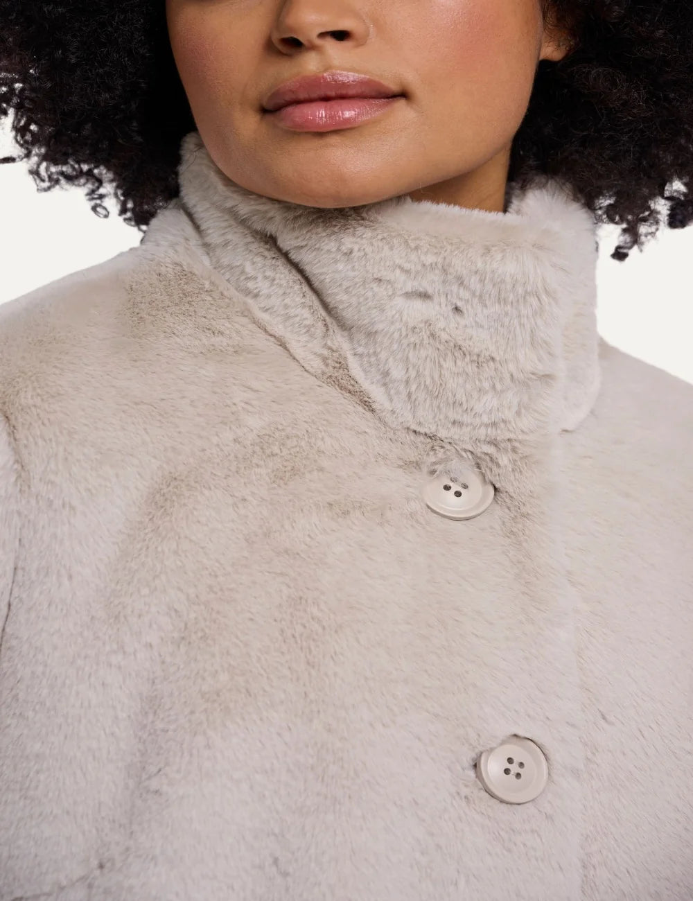 Rino &amp; Pelle women's ecru faux fur mid-length coat close up details