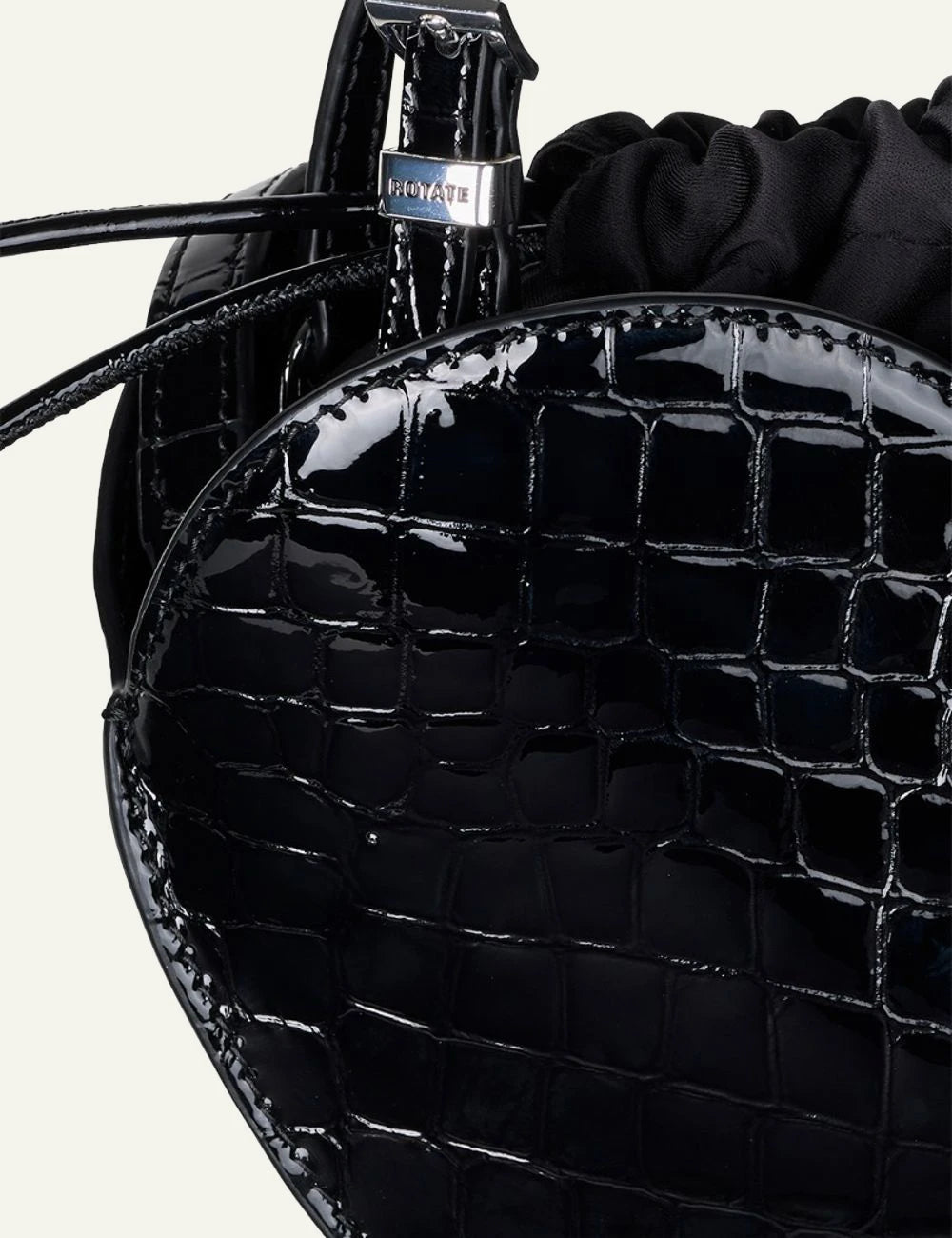 Rotate Heart Bag black croco leather tsanta close up details view