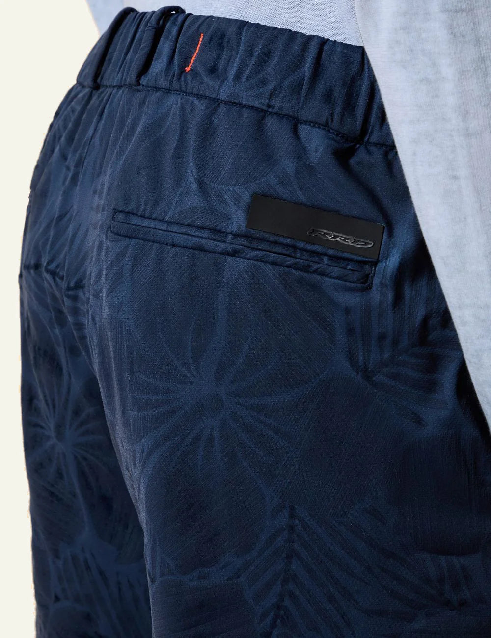 rrd velvetflex hibiscus chino bermuda blue black floral print back detail view
