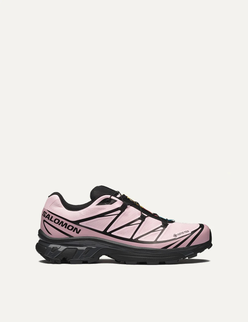 Salomon women XT-6 Gore-Tex pink sneakers with black details side view