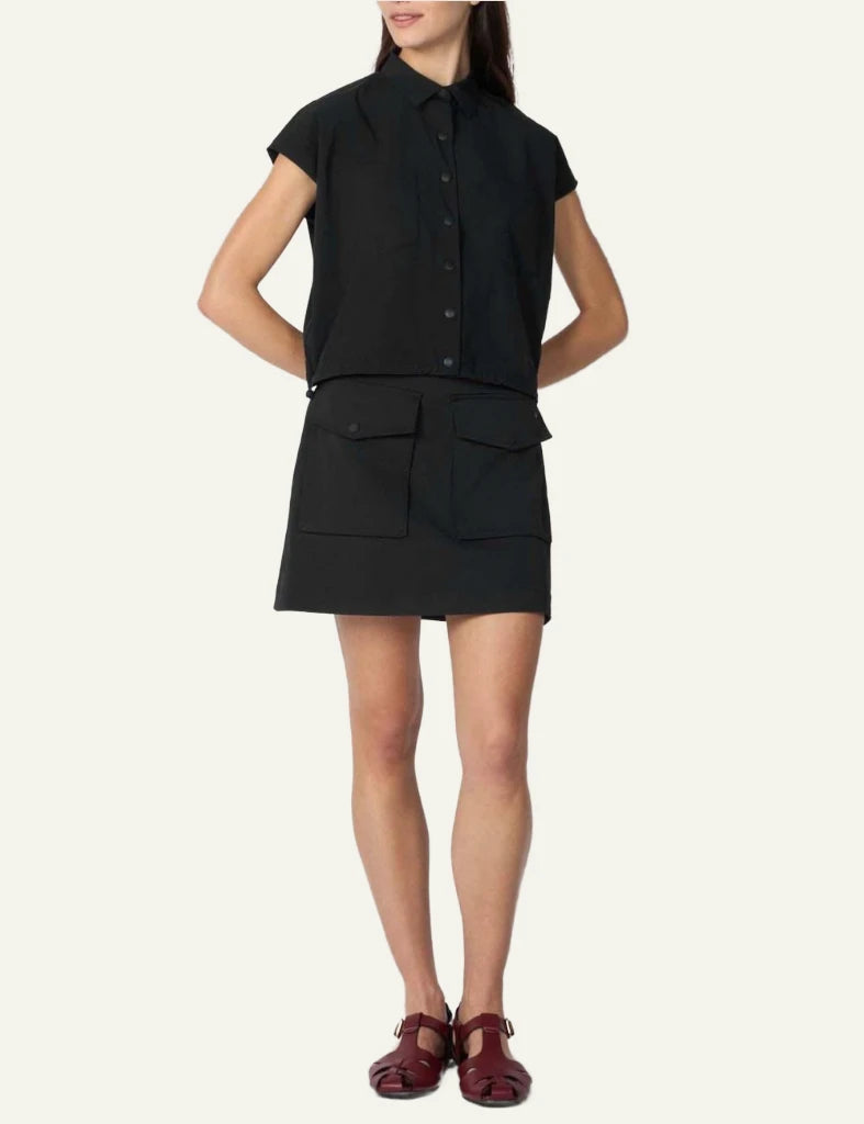 Save The Duck Eisha top black short sleeve shirt snap buttons full body view