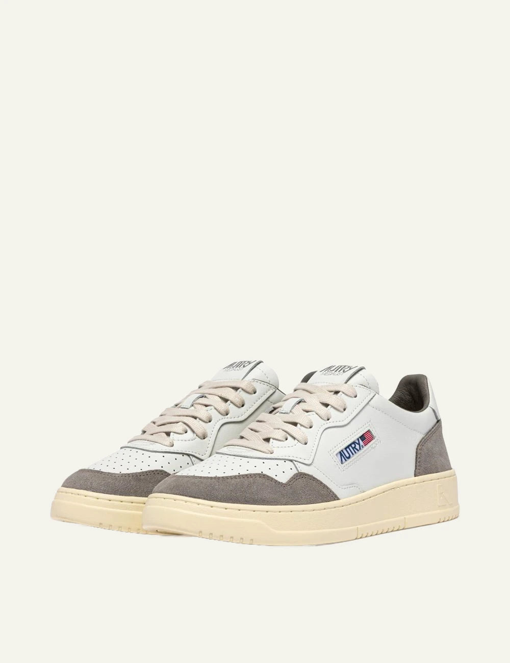 Men's Autry Medalist white leather sneakers with grey suede profile