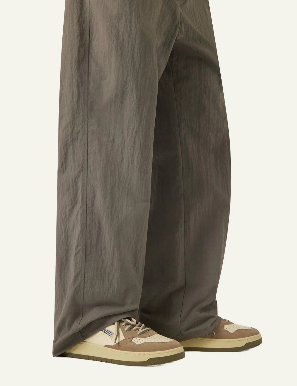 Men's Autry Medalist white leather and beige suede sneakers with olive green heel model