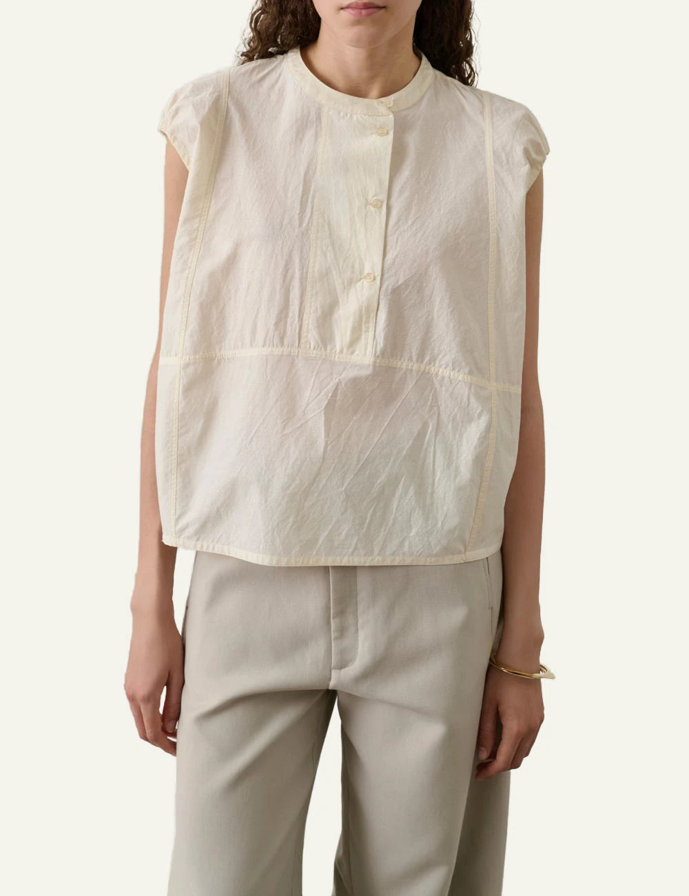 Soeur Danube blouse vanilla crinkled poplin sheer loose fit front model