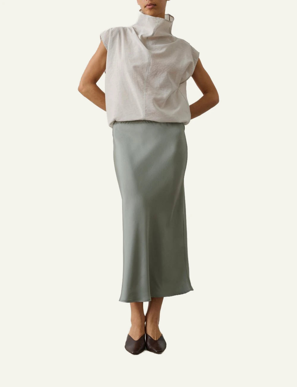 Soeur Fever skirt grey midi bias cut fluid twill front full body