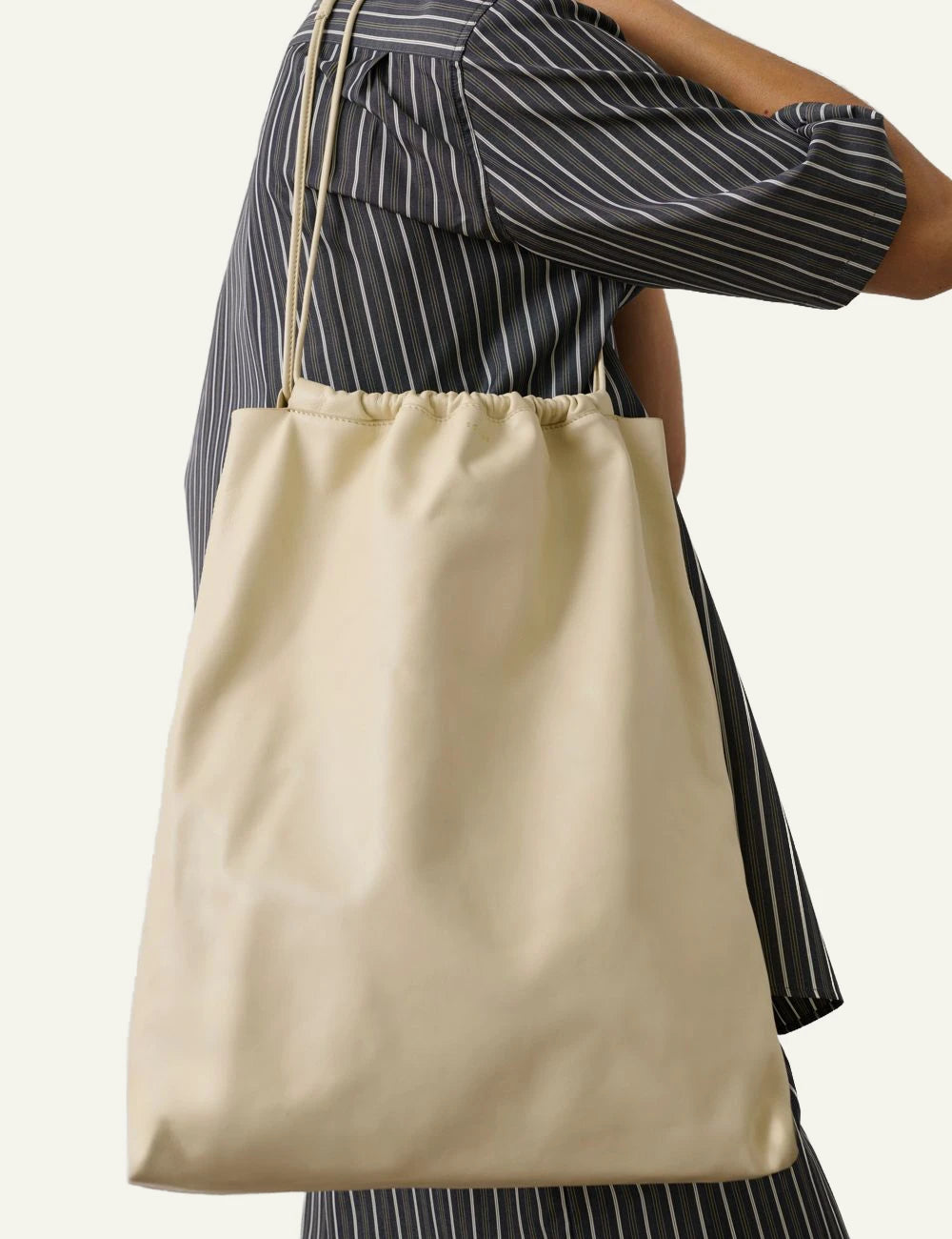 Soeur soft shoulder bag ivory leather front model view