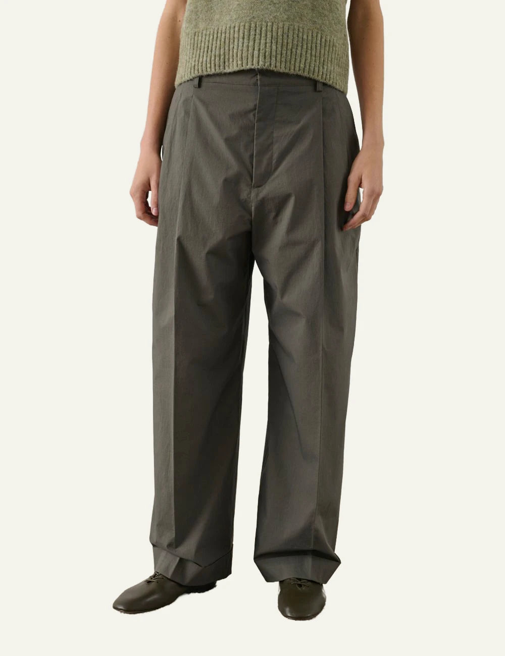 Soeur wide leg trousers high waist cotton olive front view