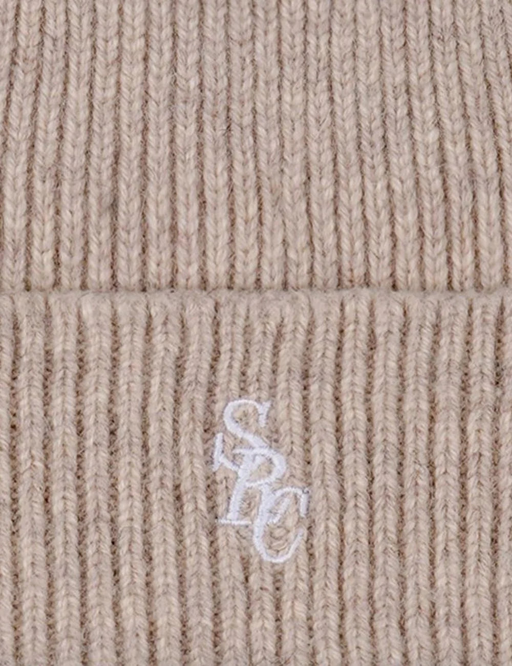 Sporty &amp; Rich SRC cashmere beanie tapioca ribbed front detail view