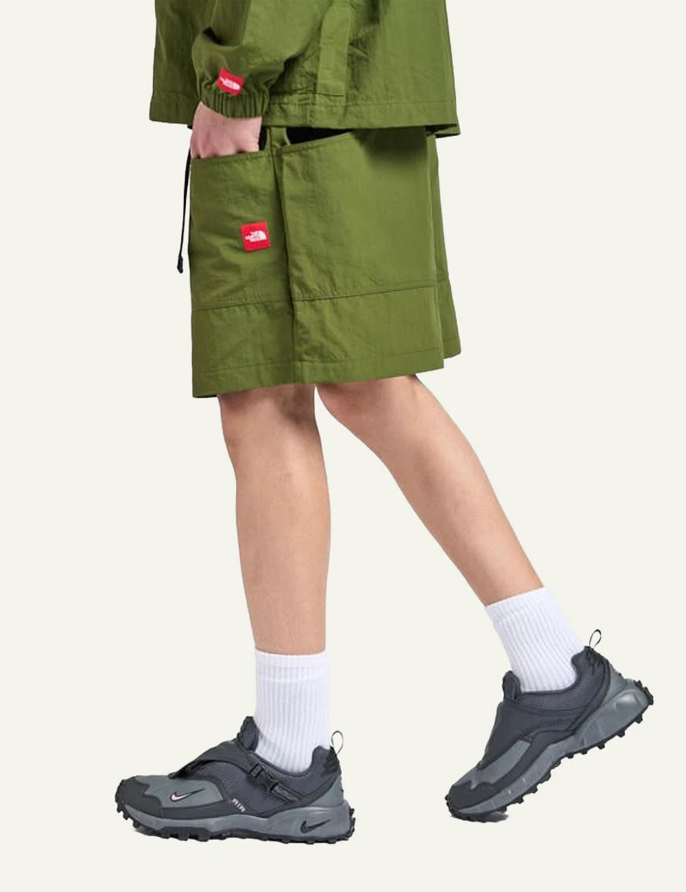 The North Face shorts woodland green nylon casual shorts side view