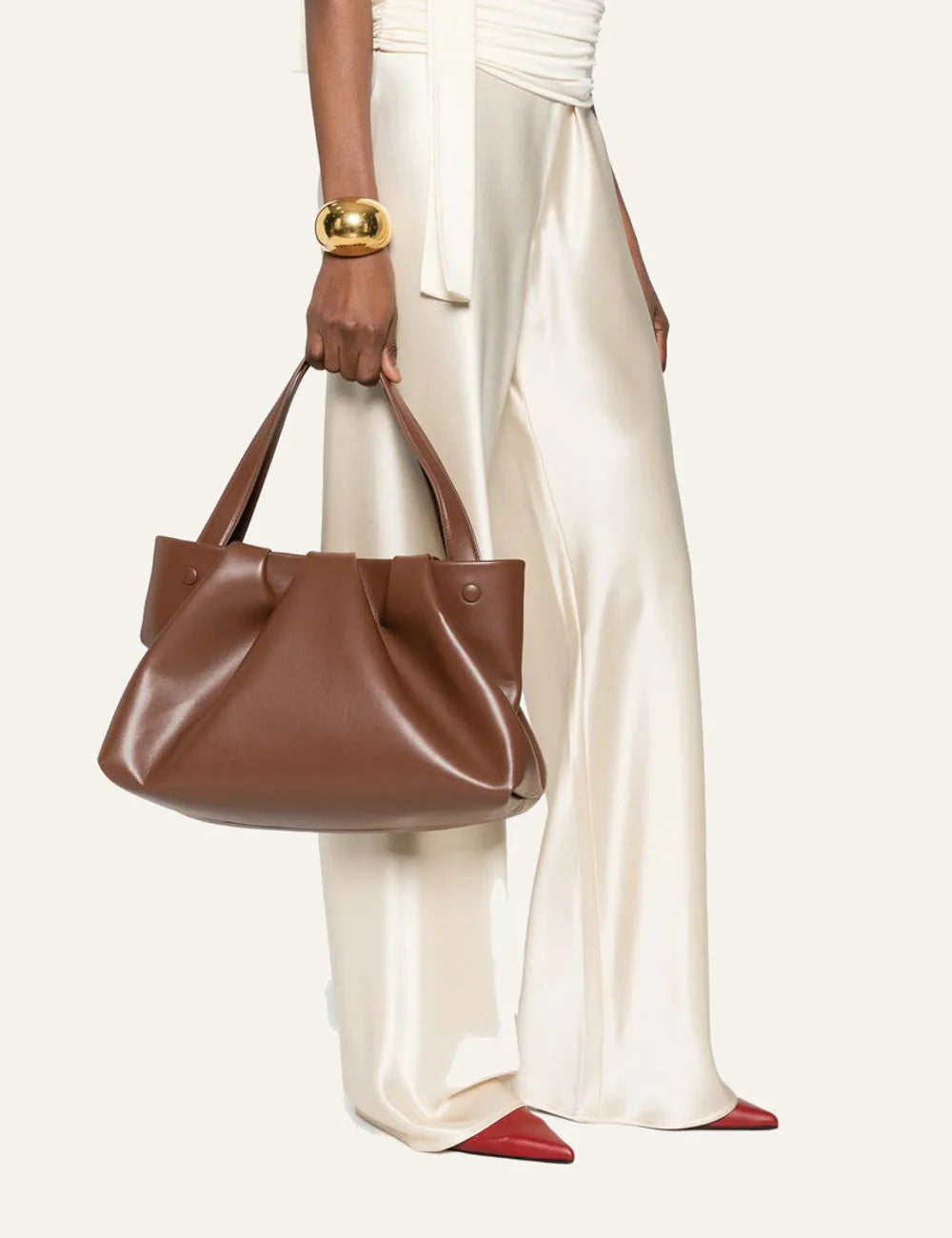 Themoirè soft tote bag brown top handles detail
