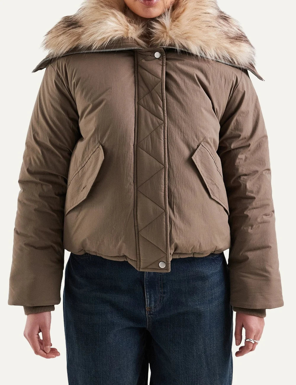 Topshop women's brown cropped parka jacket with oversized faux fur collar, fur-trimmed hood and front flap pockets.