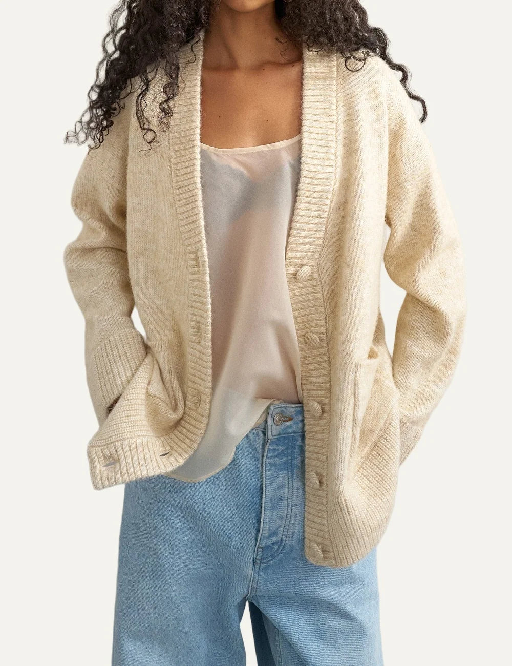 Topshop women's light beige knitted cardigan with V-neck, button fastening, front patch pockets and ribbed trims model