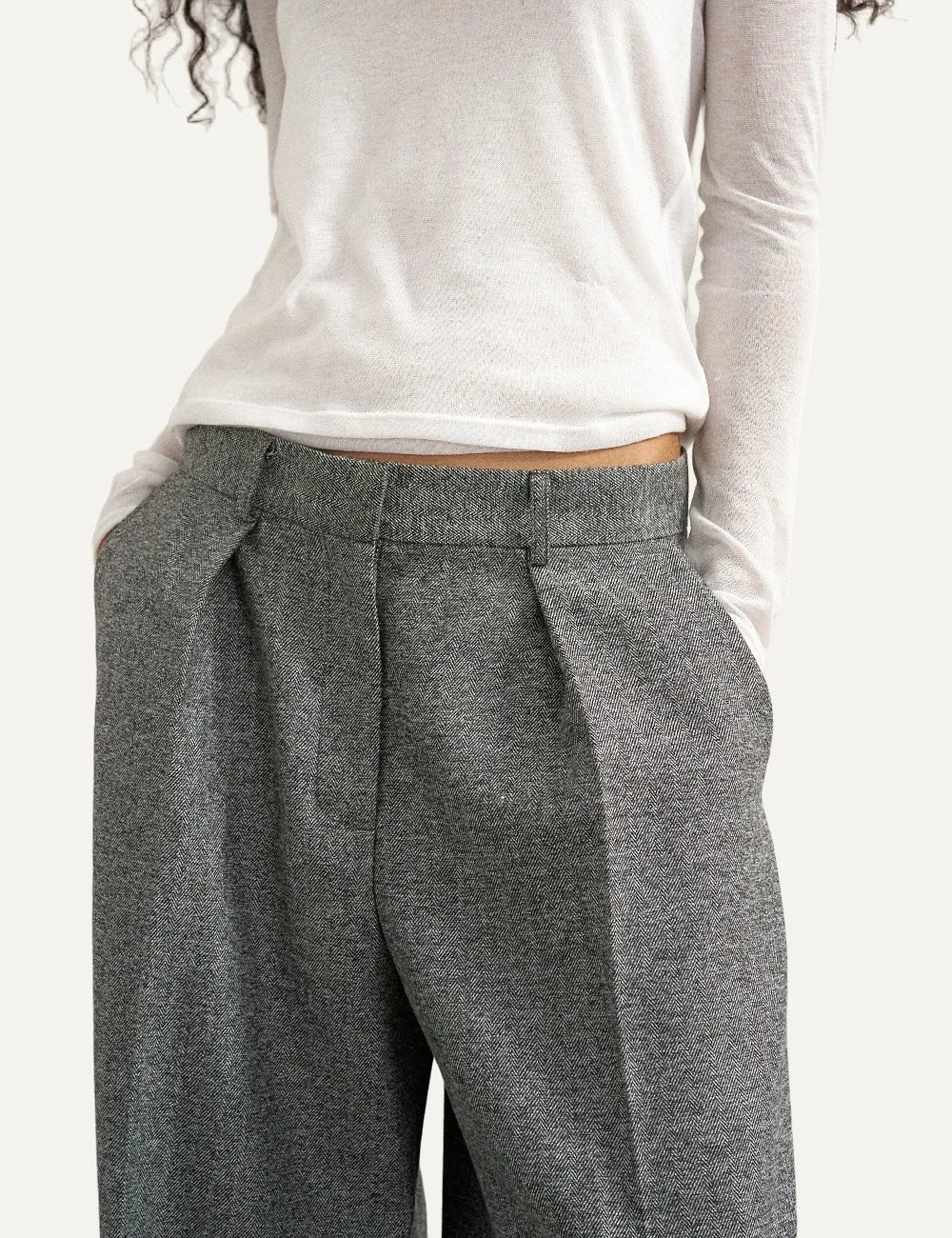 Topshop women's grey wide-leg tailored trousers with front pleats and buttoned hems detail