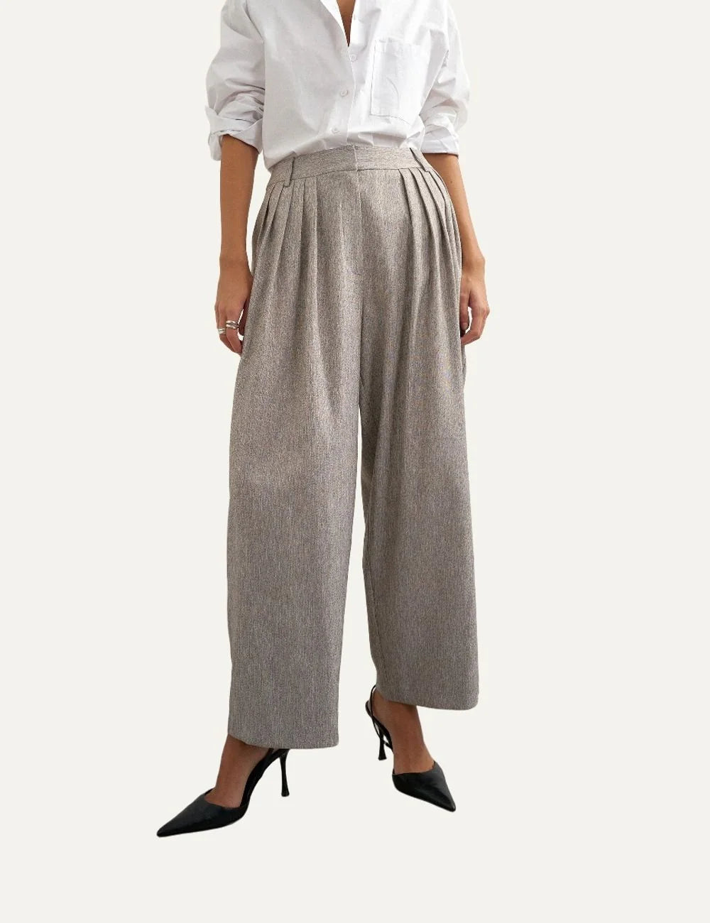 Topshop women's beige brown melange wide-leg trousers with front pleats, mid-rise waist and cropped length model