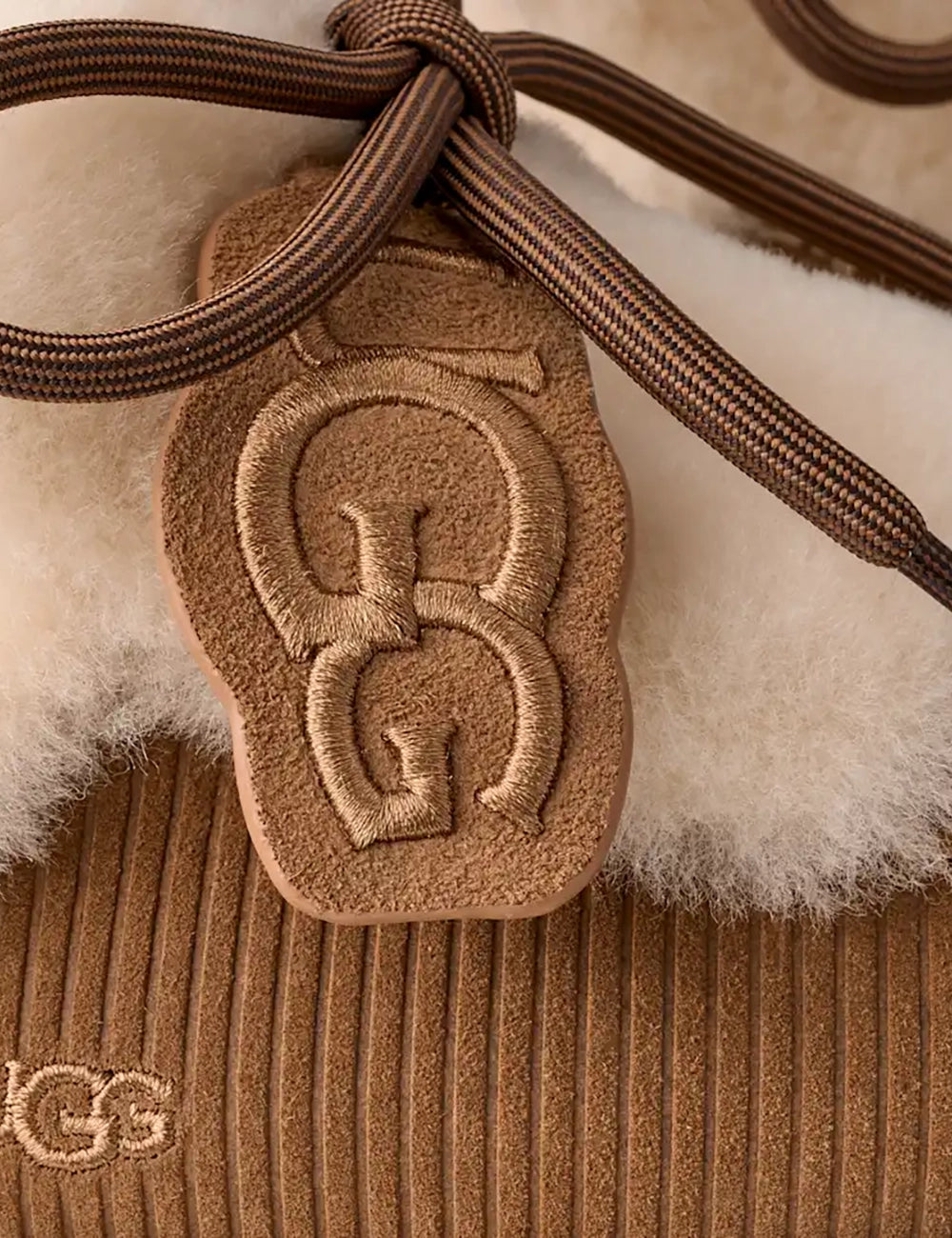 UGG Women’s Chestnut Suede Disquette Heritage Platform Slippers with Cream Sheepskin Trim detail
