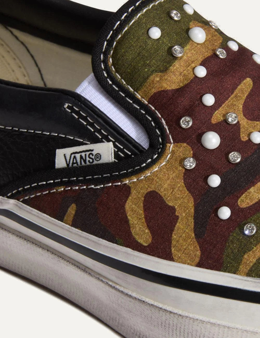 Vans LX Classic Slip-On 98 camo black studded sneaker logo detail view