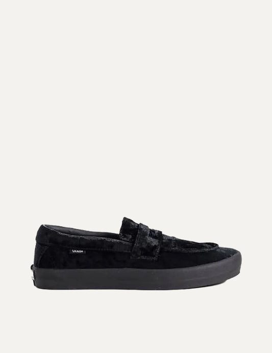 Vans Skate Loafer men's black velvet slip-on sneakers with classic loafer strap, low-profile silhouette and black vulcanized rubber waffle sole side view