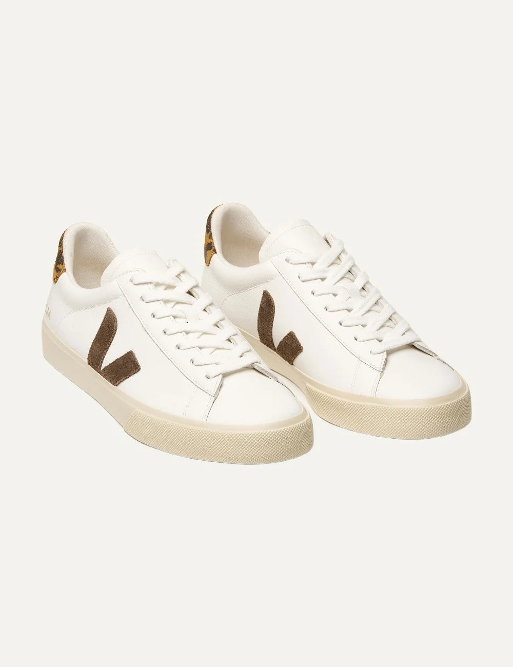VEJA unisex Campo Leather White Camel Wild Country sneakers angled