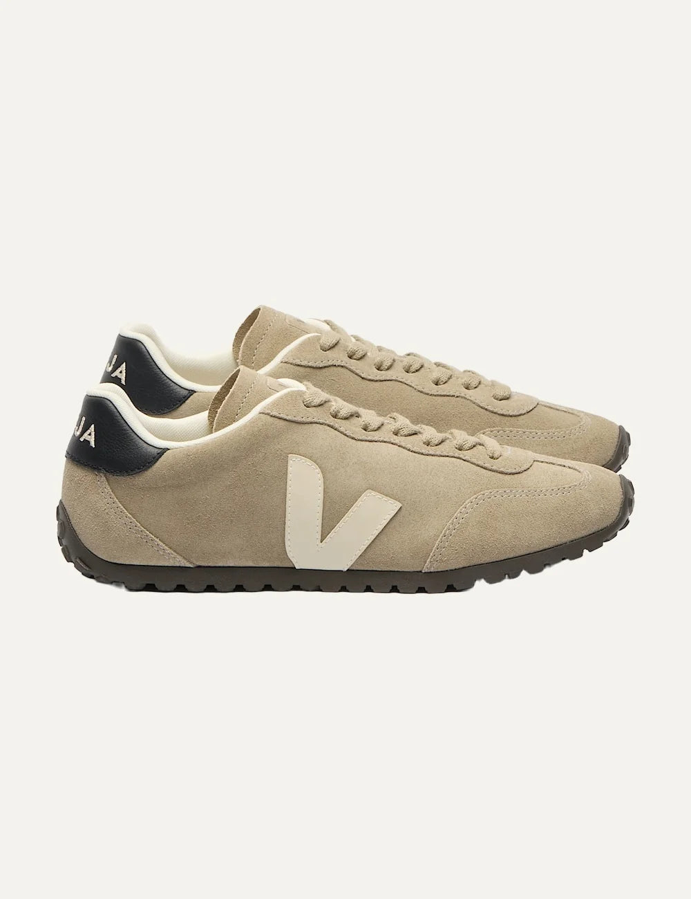 VEJA unisex GT beige suede sneakers with cream V logo and black heel detail profile