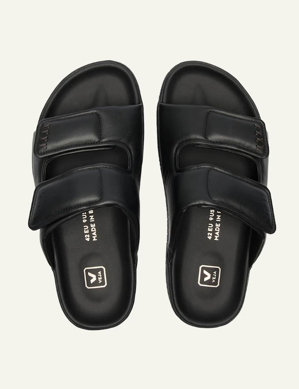 Veja Etna Bold sandal leather black top view