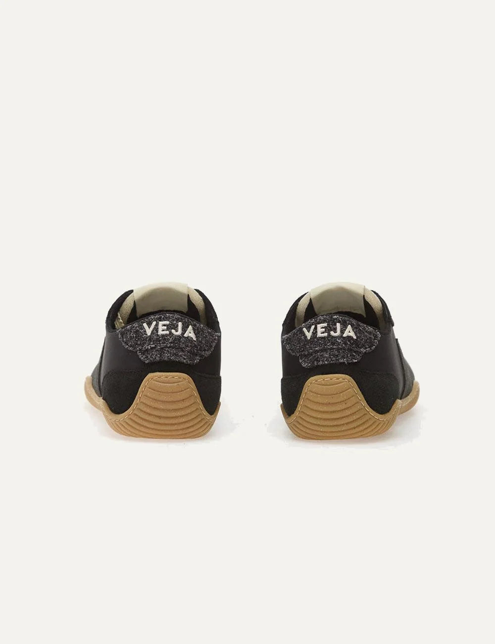 veja jitsu leather sneakers black gum back view