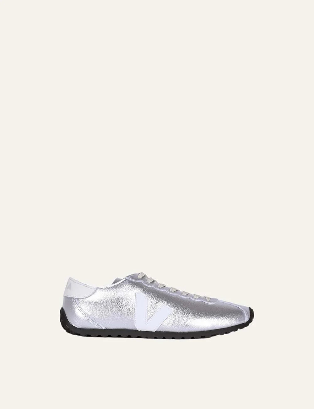 VEJA unisex Cateyes metallic silver leather sneakers with cream V logo