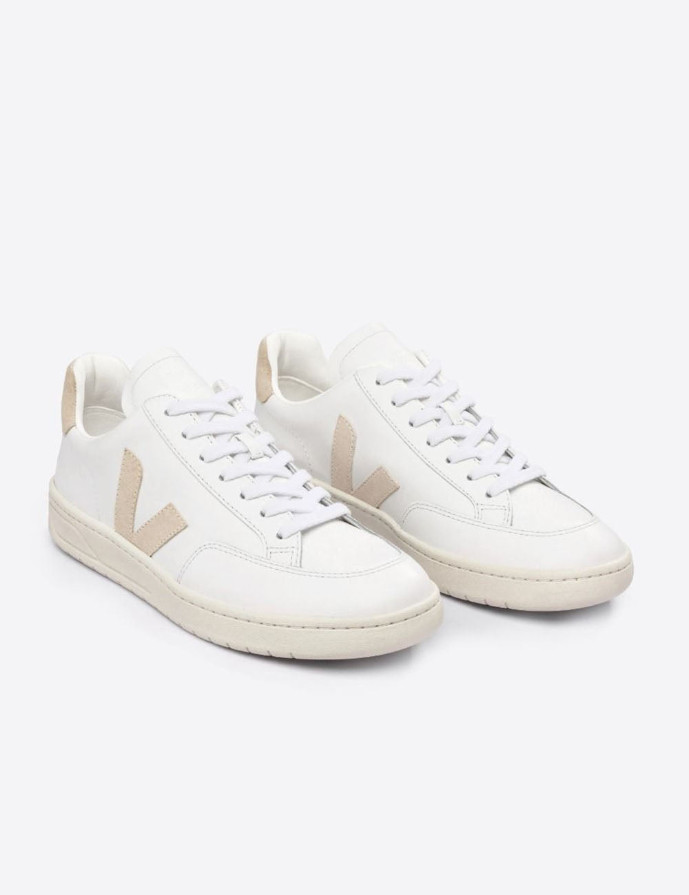 VEJA V-12 LEATHER VEJA